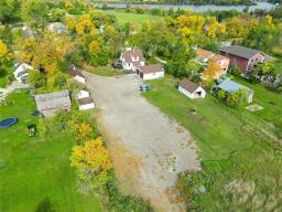 4pc Bathroom - 6607 Henderson Highway, Gonor, MB R1C0C4 Photo 5