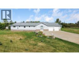 Bedroom - 6 Drake Street, Fleet, AB T0C0X0 Photo 2