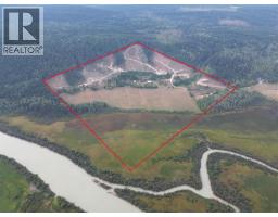 3pc Bathroom - 3918 Sanborn Road, Parson, BC V0A1L0 Photo 2