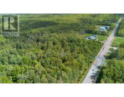 17 Mackesey Drive, Victoria Mines, NS B1N3J7 Photo 4