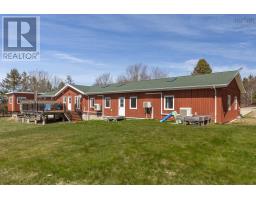 Bath (# pieces 1-6) - 180 John Thibodeau Road, Meteghan Centre, NS B0W2K0 Photo 3
