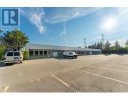 A 1 2285 St Laurent Boulevard, Image 3