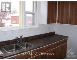 879 Kirkwood Avenue, Image 3