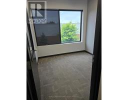 210 2310 St Laurent Boulevard N, Image 3