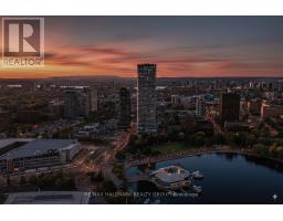 3407 805 Carling Avenue, Image 2