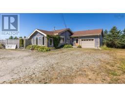 Dining room - 40 Country Lane, Lower West Pubnico, NS B0W2C0 Photo 5