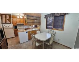 Bedroom - 1101 Division Street, Vanguard, SK S0N2V0 Photo 5