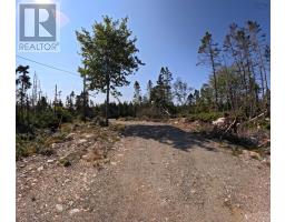 1985 Ostrea Lake Road, Image 2