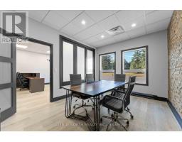 2285 St Laurent Boulevard, Image 3