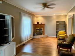 107 First Street, Image 2