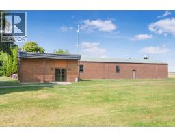 25669 Winterline, Grande Pointe, ON N0P1S0 Photo 5