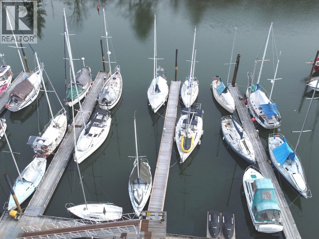 1472 1476 Pemberton Avenue