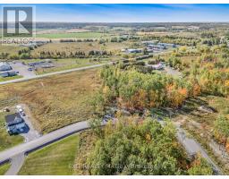 102 Soulanges Street, Image 3