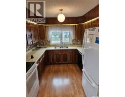 Bedroom - 30 Centennial Crescent, Melville, SK  Photo 5