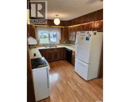 Bedroom - 30 Centennial Crescent, Melville, SK  Photo 4