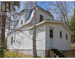 Living room - 2257 County Line Road, Caledonia, PE C0A1R0 Photo 2