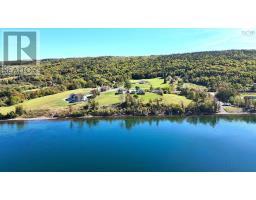 Bedroom - 3359 West Bay Rd, St Georges Channel, NS B0E3K0 Photo 3