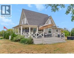 13 04 Acres By Lake Diefenbaker, Image 2