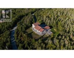 Den - 93 Crystalwood Drive, East Pennant, NS B3V1L9 Photo 4