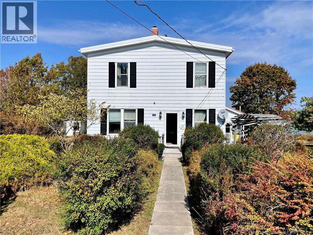 35 Dipper Harbour Road