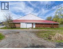 31 Highway 277, Image 2