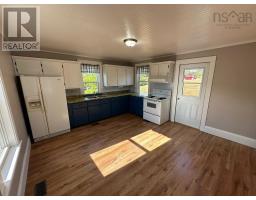 Living room - 6953 Highway 340, Weaver Settlement, NS B0W3T0 Photo 5