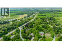 Games room - 111 Grandview Drive, Conestogo, ON N0B1N0 Photo 5