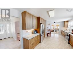 Foyer - 11454 Highway 224, Elmsvale, NS B0N1X0 Photo 4