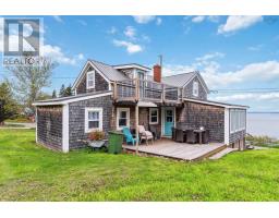 Bath (# pieces 1-6) - 4653 Black Rock Road, Canada Creek, NS B0P1V0 Photo 4