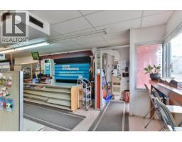 325 329 4th Avenue Sw, Image 3