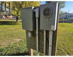 24 Saskatchewan Avenue, Quill Lake, SK S0K3E0 Photo 4