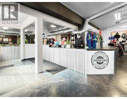 1411 North Service Road W, Image 3