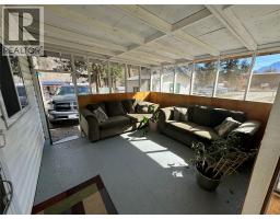 Primary Bedroom - 1483 Main Street, Olalla, BC V0X1N6 Photo 5