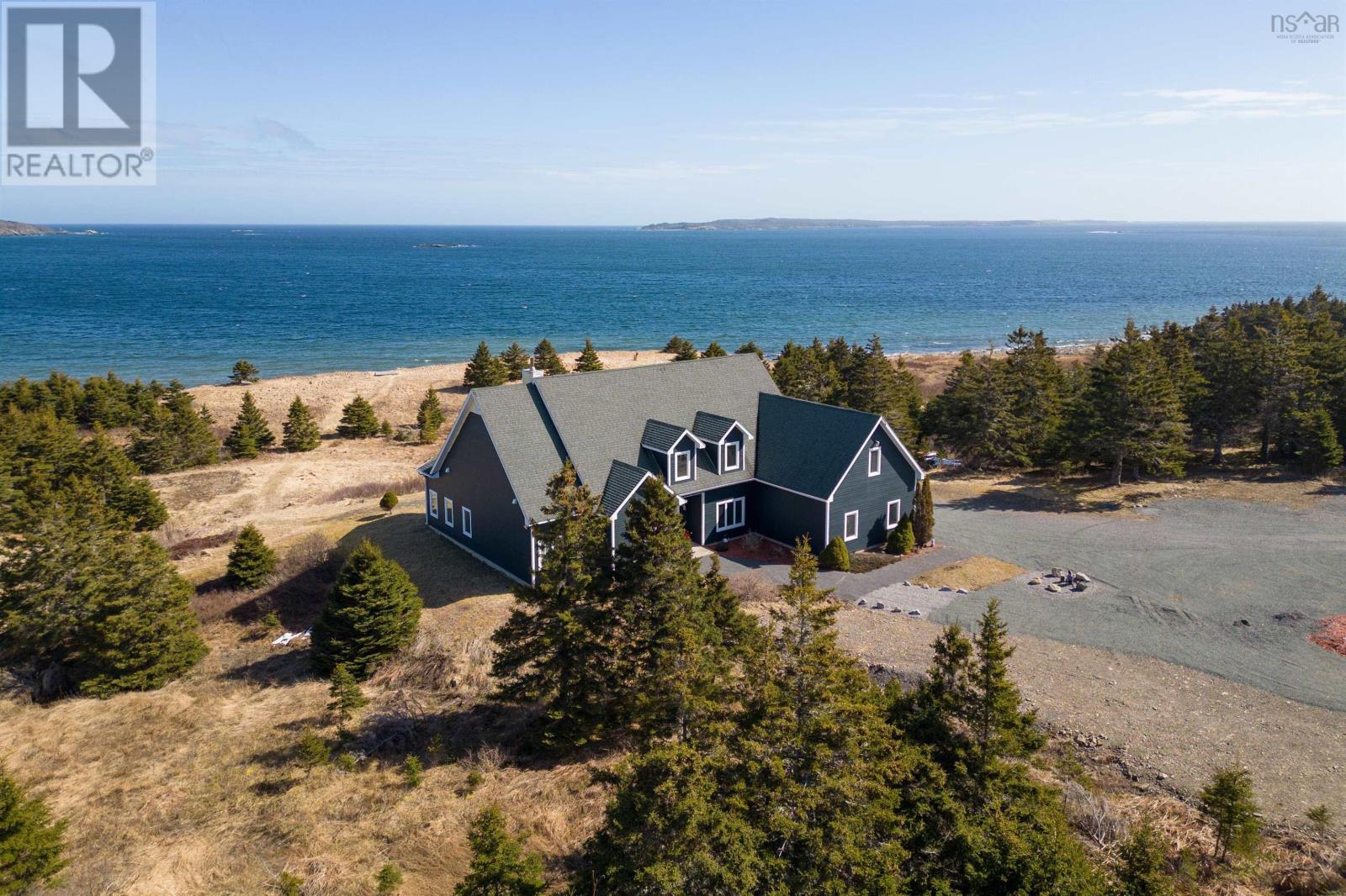 2408 Louisbourg Main A Dieu Road