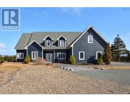Living room - 2408 Louisbourg Main A Dieu Road, Mainadieu, NS B1C1Y9 Photo 3