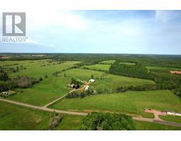 Bedroom - 2276 Maplewood Road, Kellys Cross, PE C0A1Y0 Photo 2