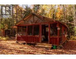 Kitchen - Camp Hwy 118, Gray Rapids, NB E9B1H2 Photo 2