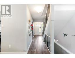 3 21 Midland Crescent, Image 2