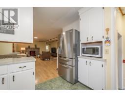 Living room - 7072 Highway 340 Highway, Weaver Settlement, NS B0W3T0 Photo 4