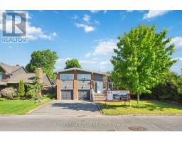 2353 Georgina Drive, Image 2