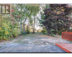 Foyer - 17 A Orford, Copper Cliff, ON P0M1N0 Photo 5