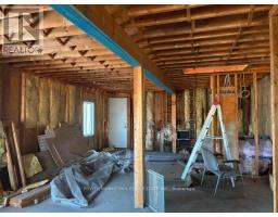 566 Bay Street, Image 3