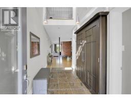 15 Marwood Court, Image 3