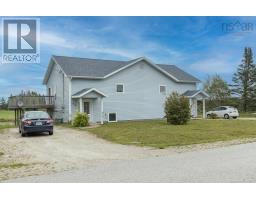 42 44 Bellmont Avenue, Image 2