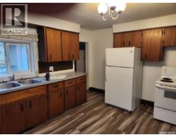 19 10th Avenue Ne, Image 3