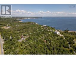 10 Shipping Lane, Halibut Bay, NS B3V1P6 Photo 2