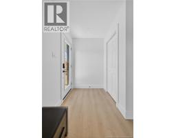 Foyer - 4178 Robinson Street, Tracadie, NB E1X1C1 Photo 4