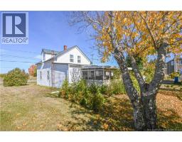 Bedroom - 1434 355 Route, Sainterose, NB E1X2X2 Photo 5