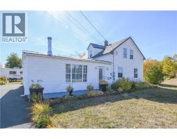 Dining room - 1434 355 Route, Sainterose, NB E1X2X2 Photo 2