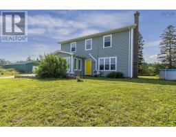 Living room - 3404 Brow Of Mountain Road, West Black Rock, NS B0P1V0 Photo 4